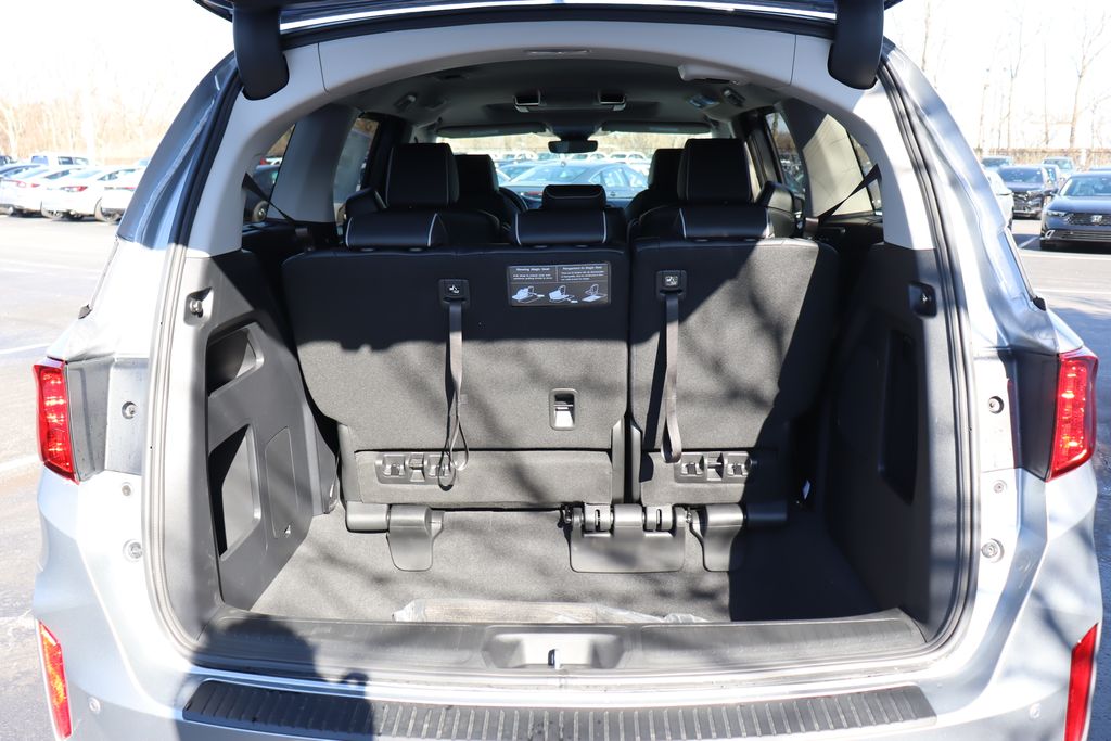 Thumbnail: 2026 Honda Odyssey - 12