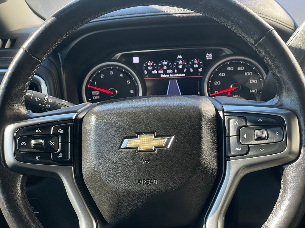 Thumbnail: 2019 Chevrolet Silverado 1500 - 12