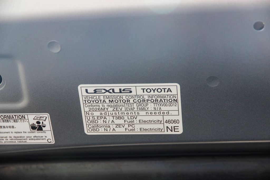 New 2026 Silver Lexus  image 27