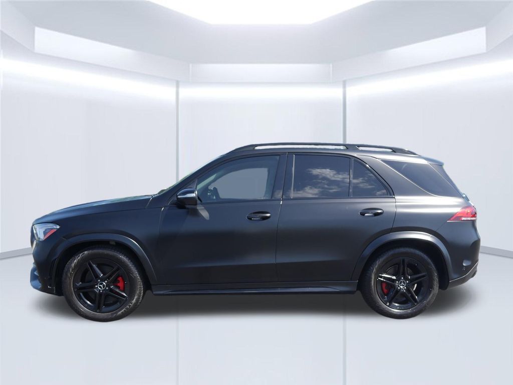 Thumbnail: 2023 Mercedes-Benz GLE - 2