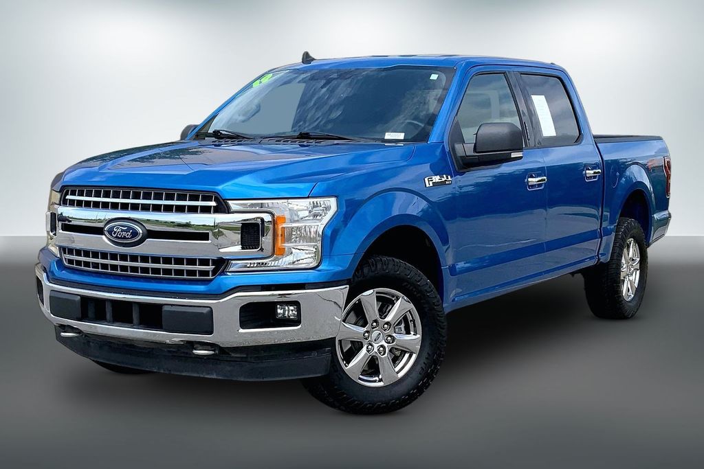 Used 2019 Blue Ford XLT image 2