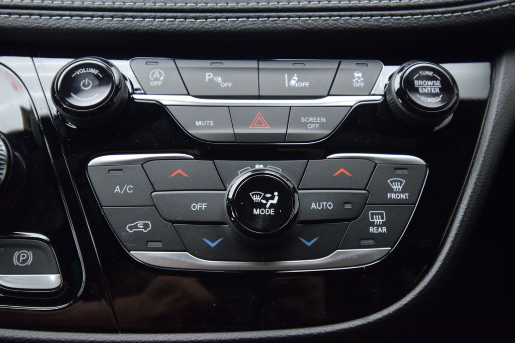 new 2027 Chrysler Pacifica car, priced at $48,250