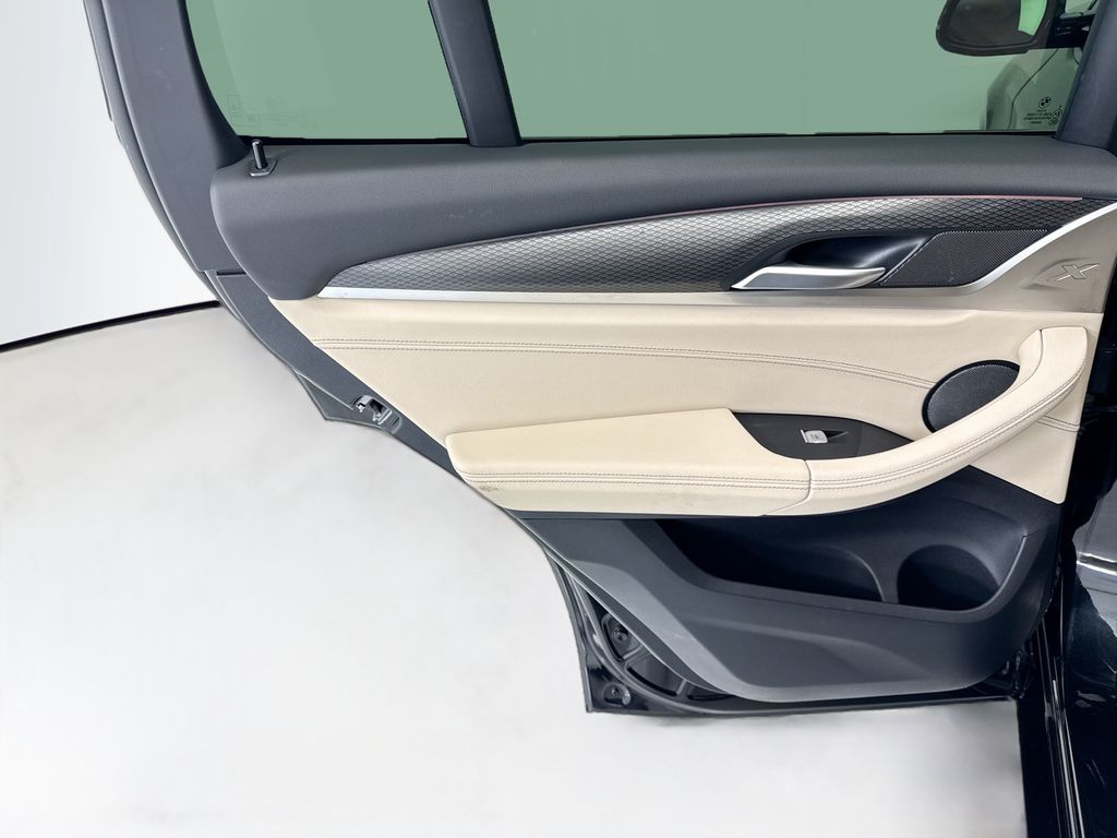 Thumbnail: 2024 BMW X3 - 25