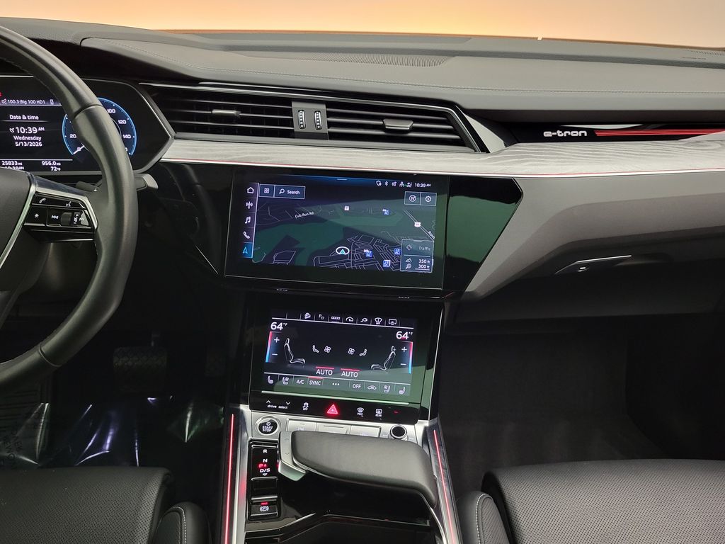 Thumbnail: 2024 Audi Q8 e-tron - 18