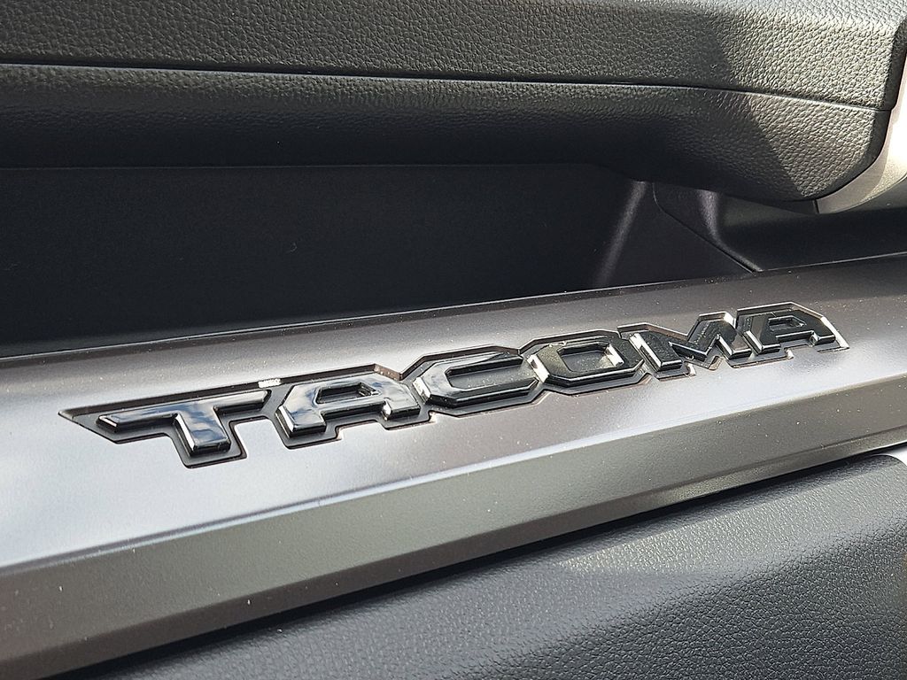 Thumbnail: 2025 Toyota Tacoma - 17