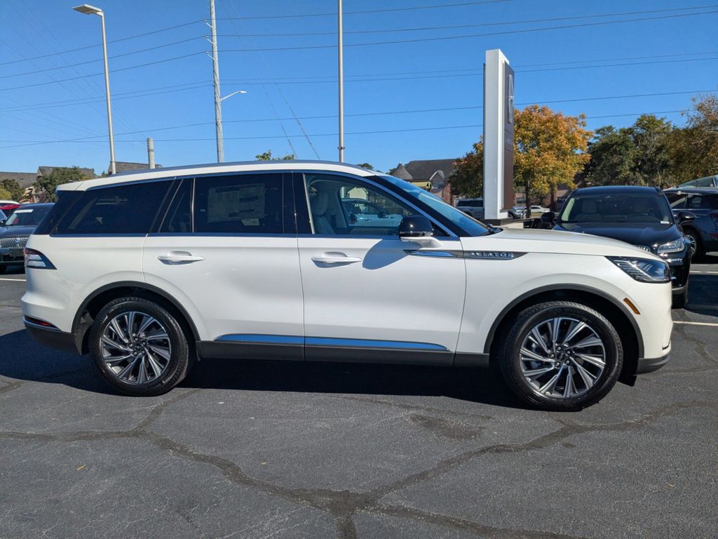 2026 Lincoln Aviator Premiere