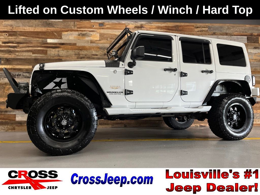 2013 Jeep Wrangler Unlimited Sahara 4WD   