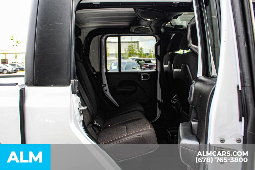 Used 2026 White Jeep Mojave image 18