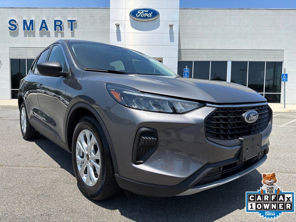Carbonized Gray Metallic 2023 Ford Escape SUV / Crossover Front-Wheel Drive 8-Speed Automatic