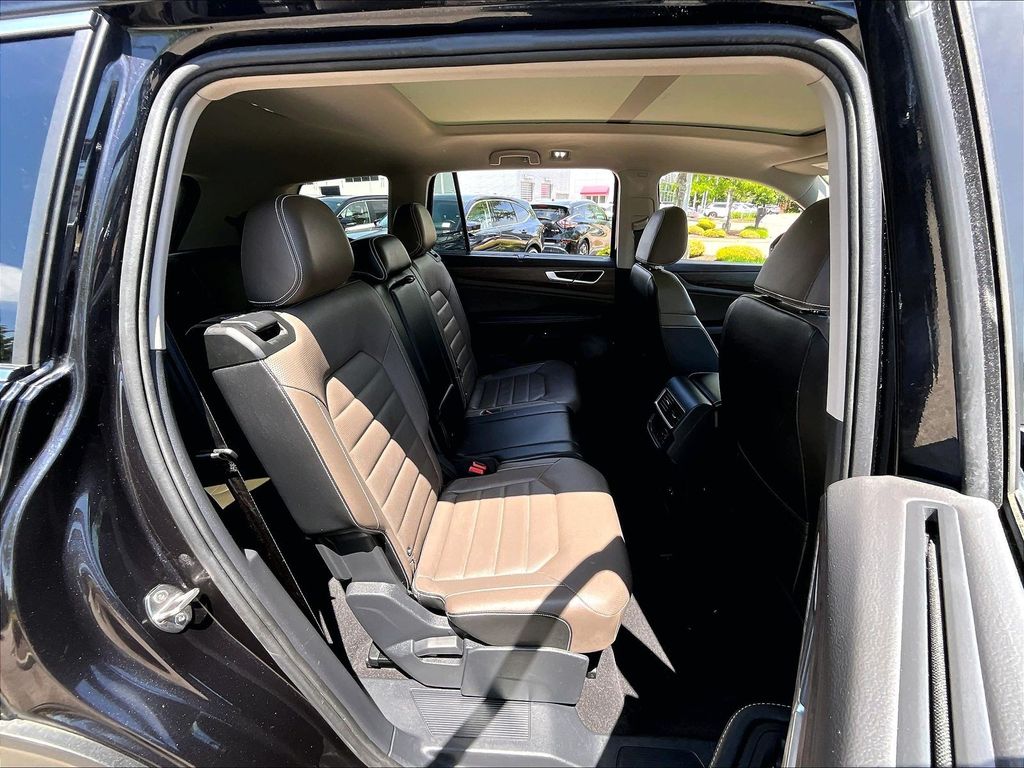 2024 Volkswagen Atlas — photo 16