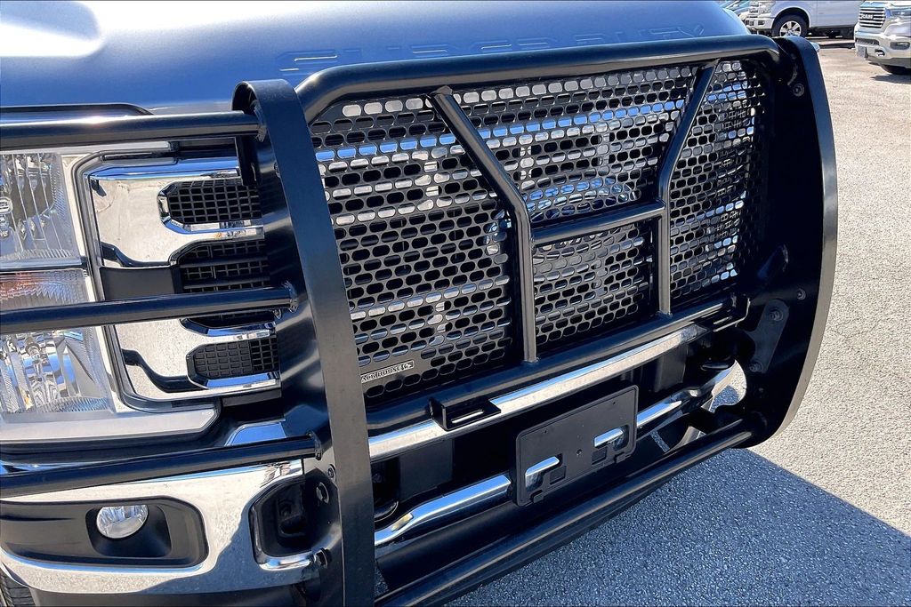 Used 2023 Ford Super Duty F-250 XLT 4D Crew Cab