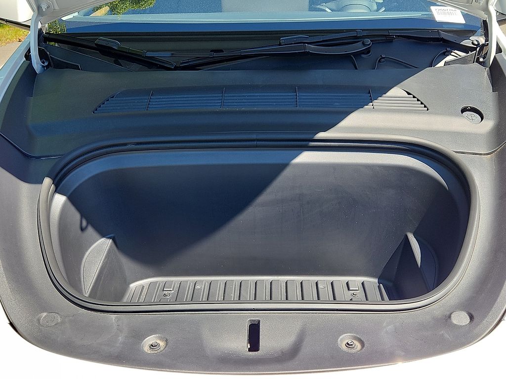 Thumbnail: 2023 Tesla Model Y - 25