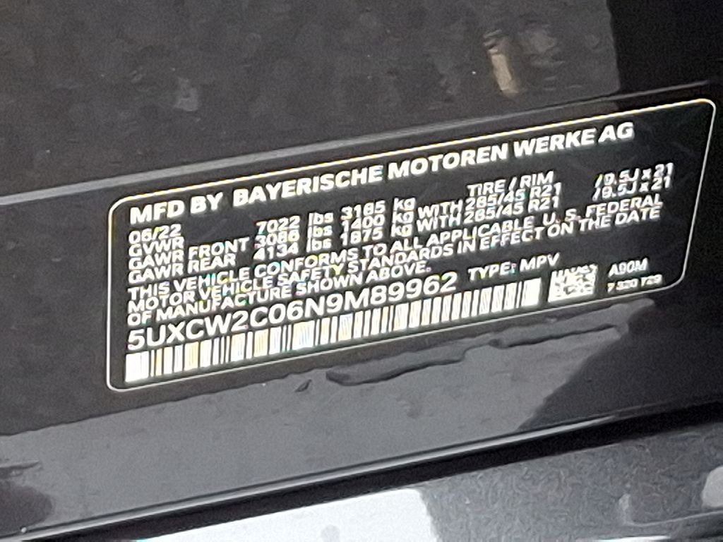 2022 BMW X7 xDrive40i 32