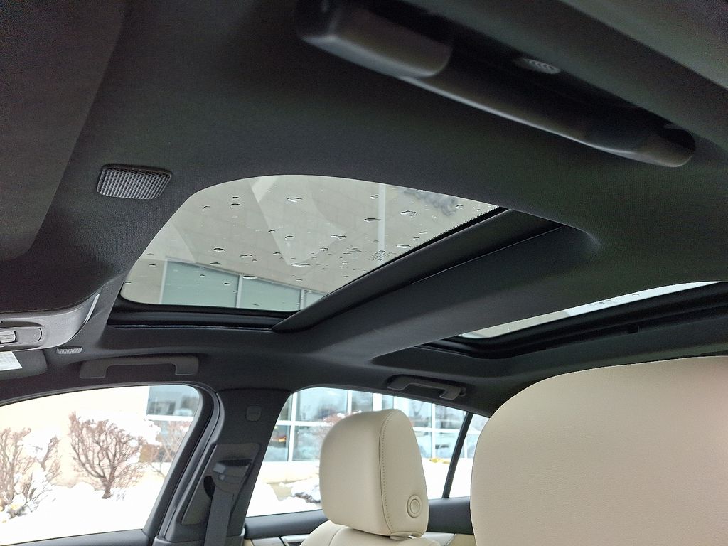 Thumbnail: 2024 Cadillac CT5 - 15