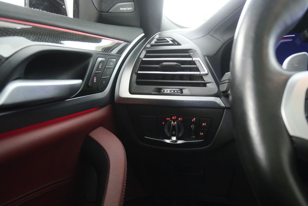 Thumbnail: 2023 BMW X4 - 22