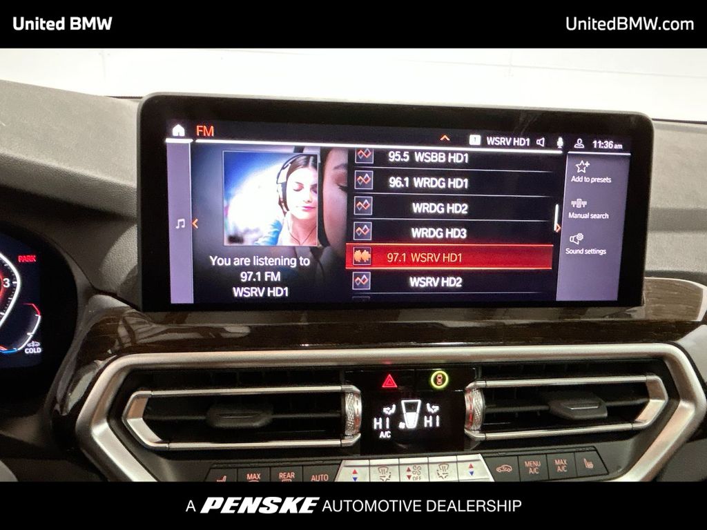 Thumbnail: 2025 BMW X4 - 16