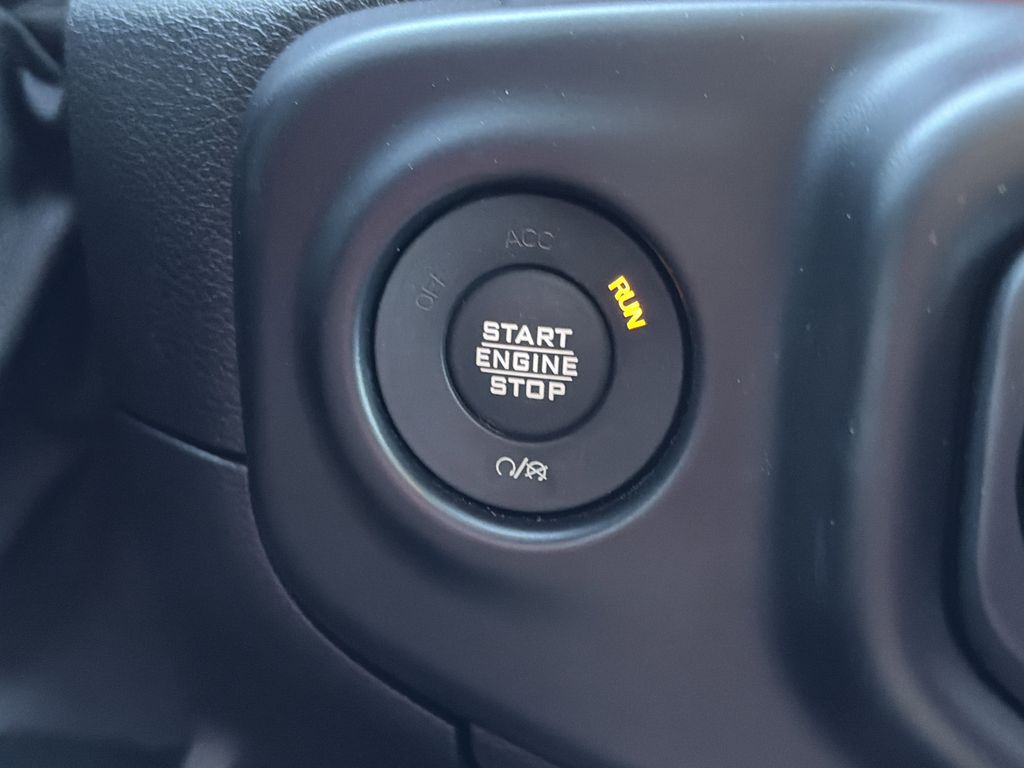 Used 2020 Jeep Wrangler SUV