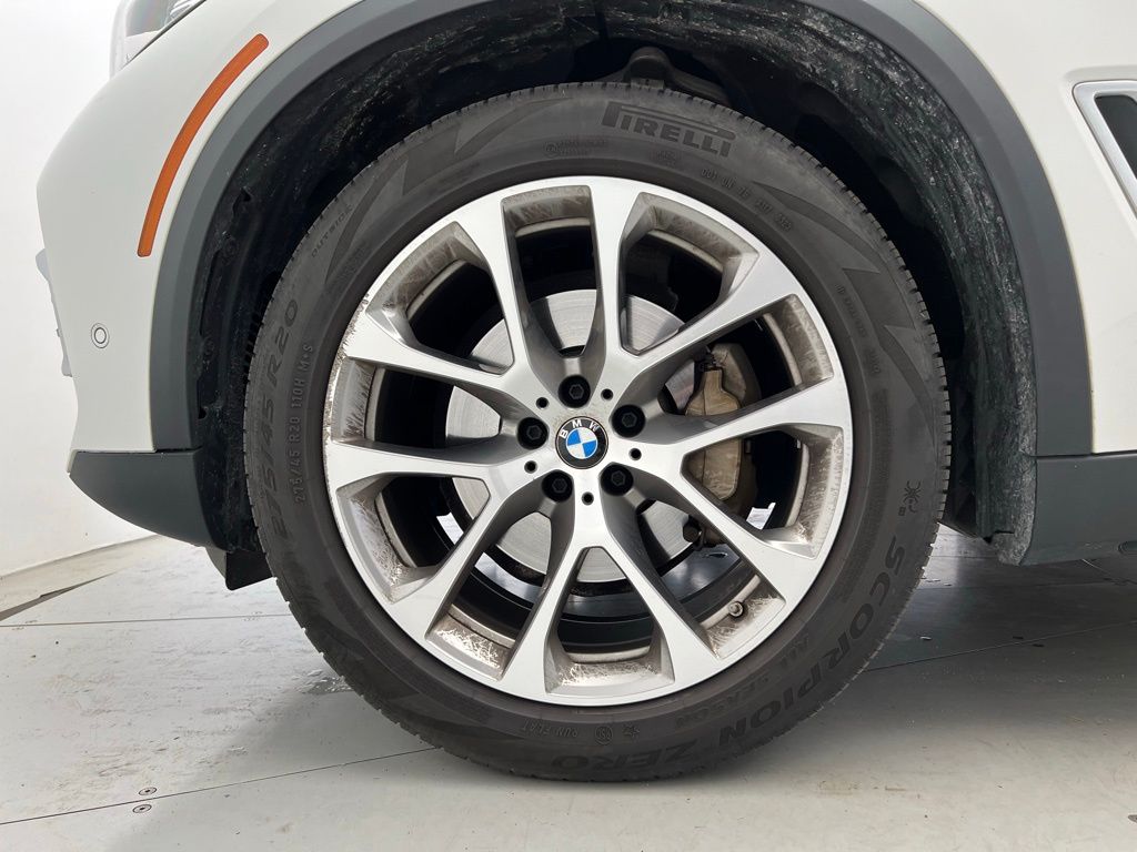 Thumbnail: 2023 BMW X5 - 23