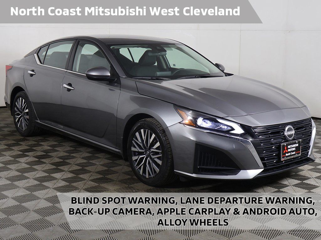 2023 Nissan Altima 2.5 SV FWD