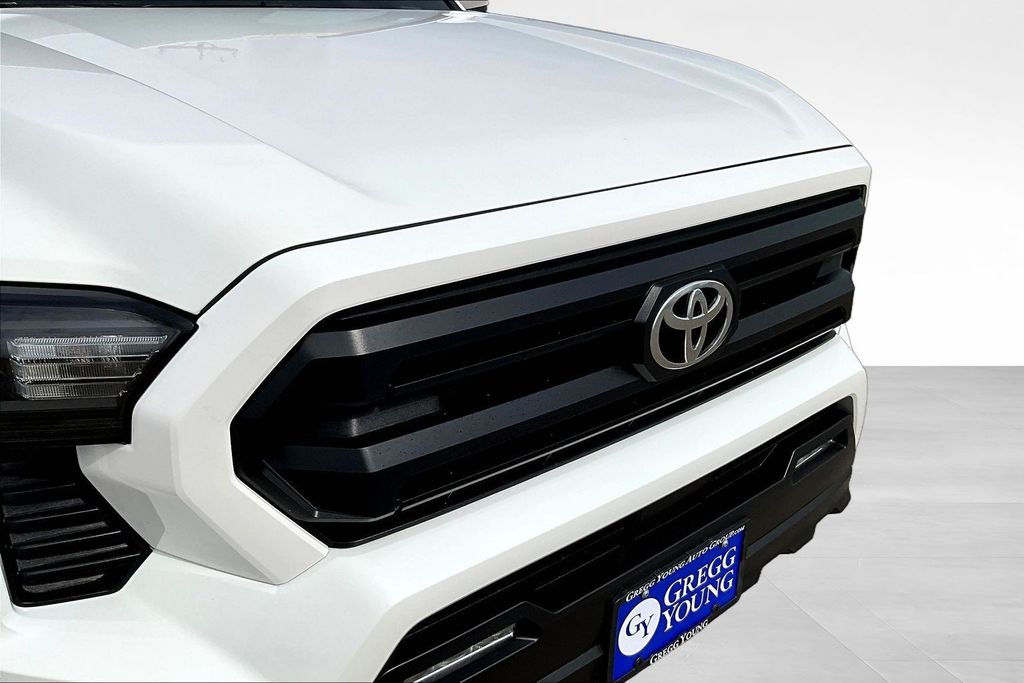 Used 2025 Toyota Tacoma Truck