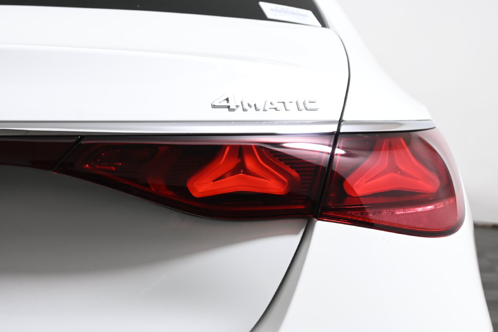 Thumbnail: 2027 Mercedes-Benz E-Class - 13