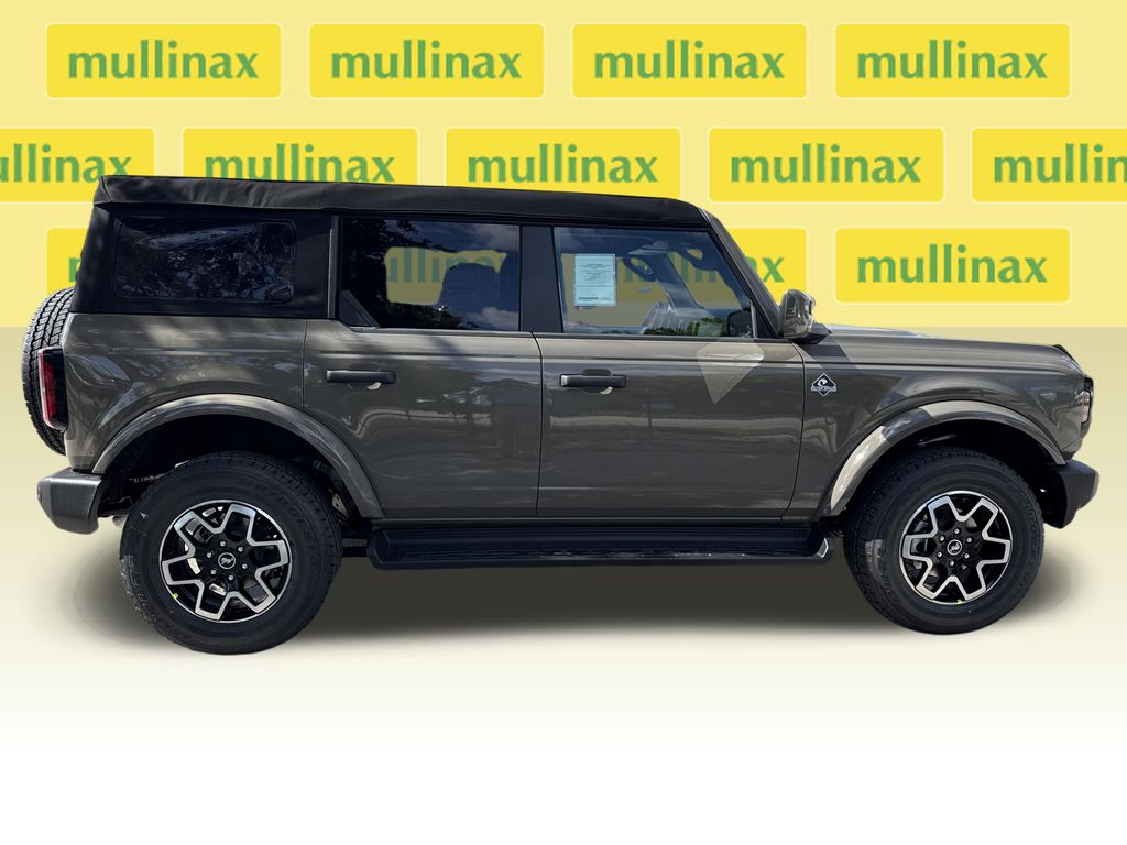 New 2026 Gray Ford Outer Banks image 17