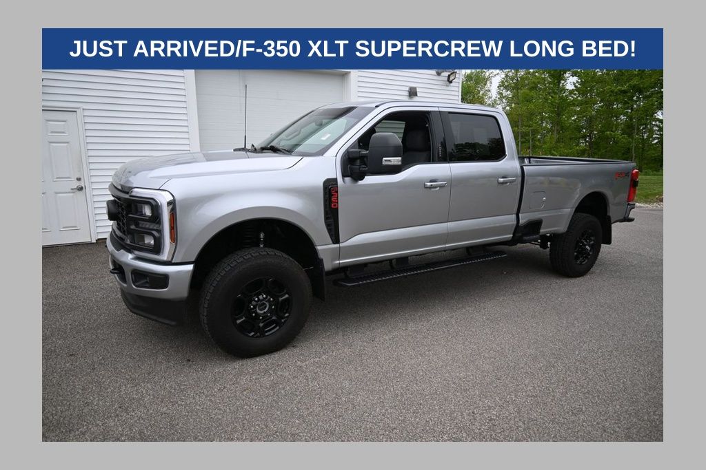 Iconic Silver Metallic 2024 Ford F-350 Super Duty XLT Crew Cab 4WD Pickup Truck Four-Wheel Drive Automatic