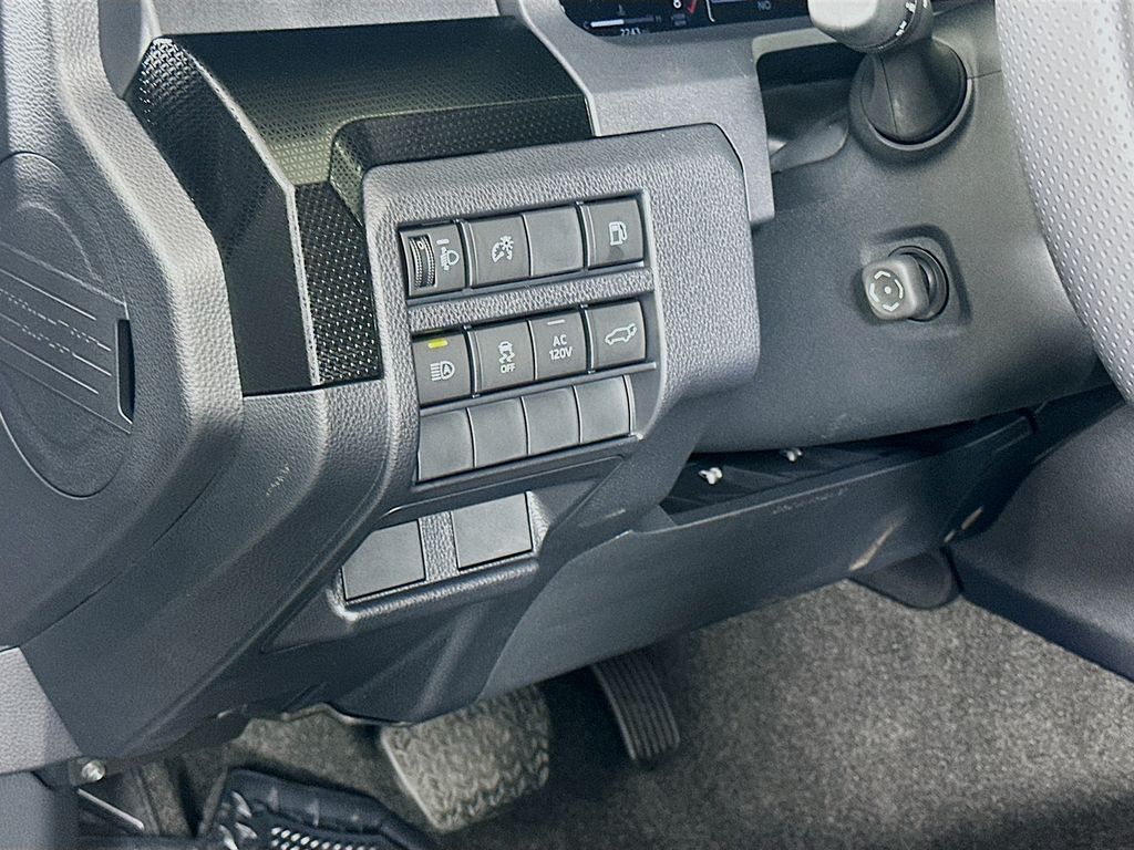 Thumbnail: 2025 Toyota 4Runner - 10