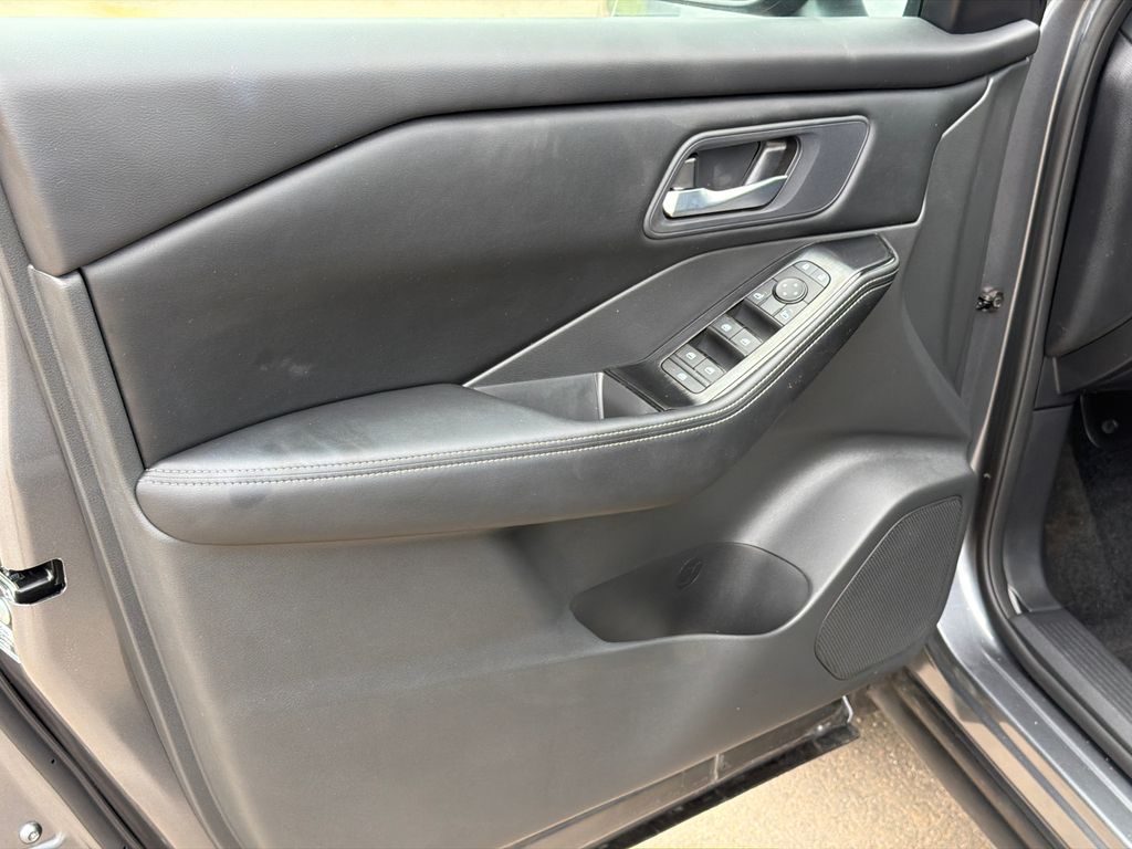 Used 2026 Gray Nissan SV image 10