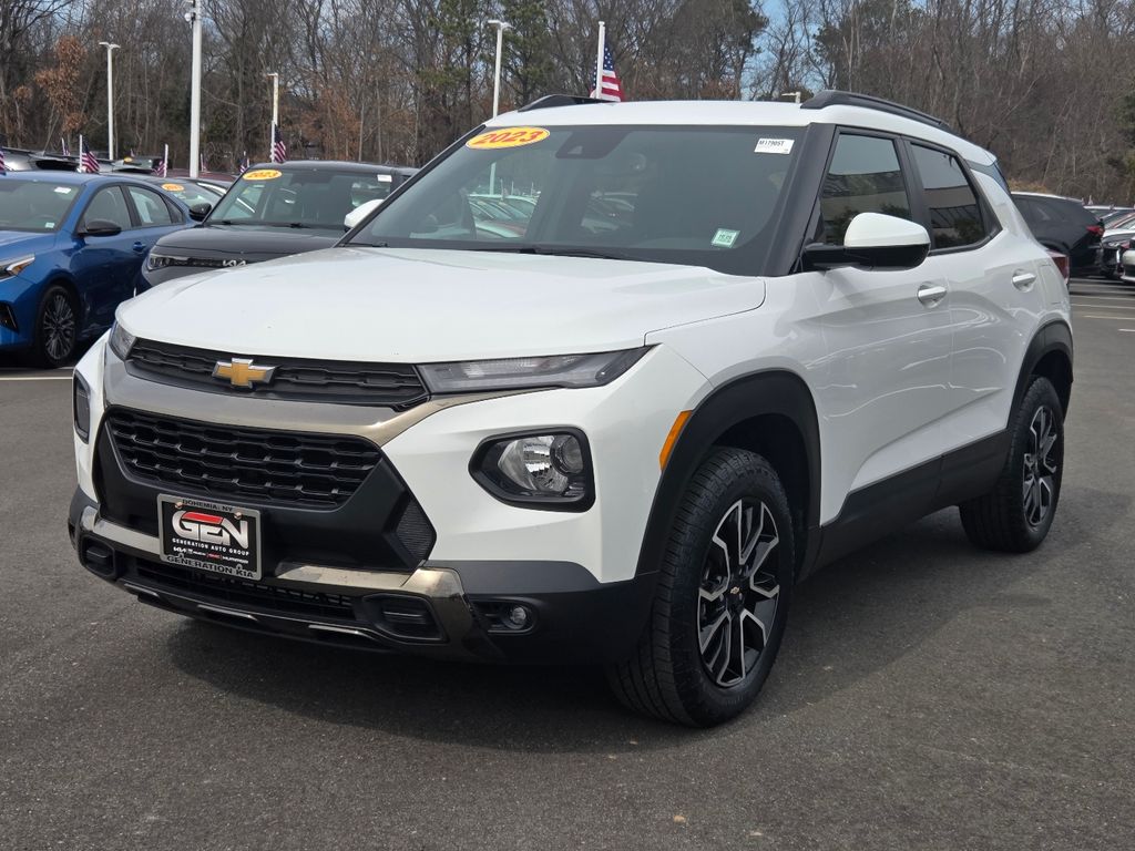 View vehicle photo 7