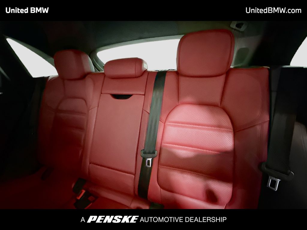 Thumbnail: 2018 Porsche Macan - 13