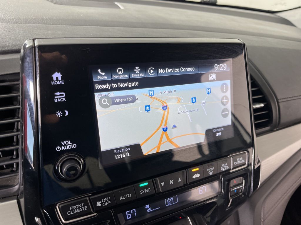 Thumbnail: 2018 Honda Odyssey - 29
