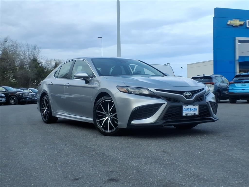 2023 Toyota Camry SE FWD