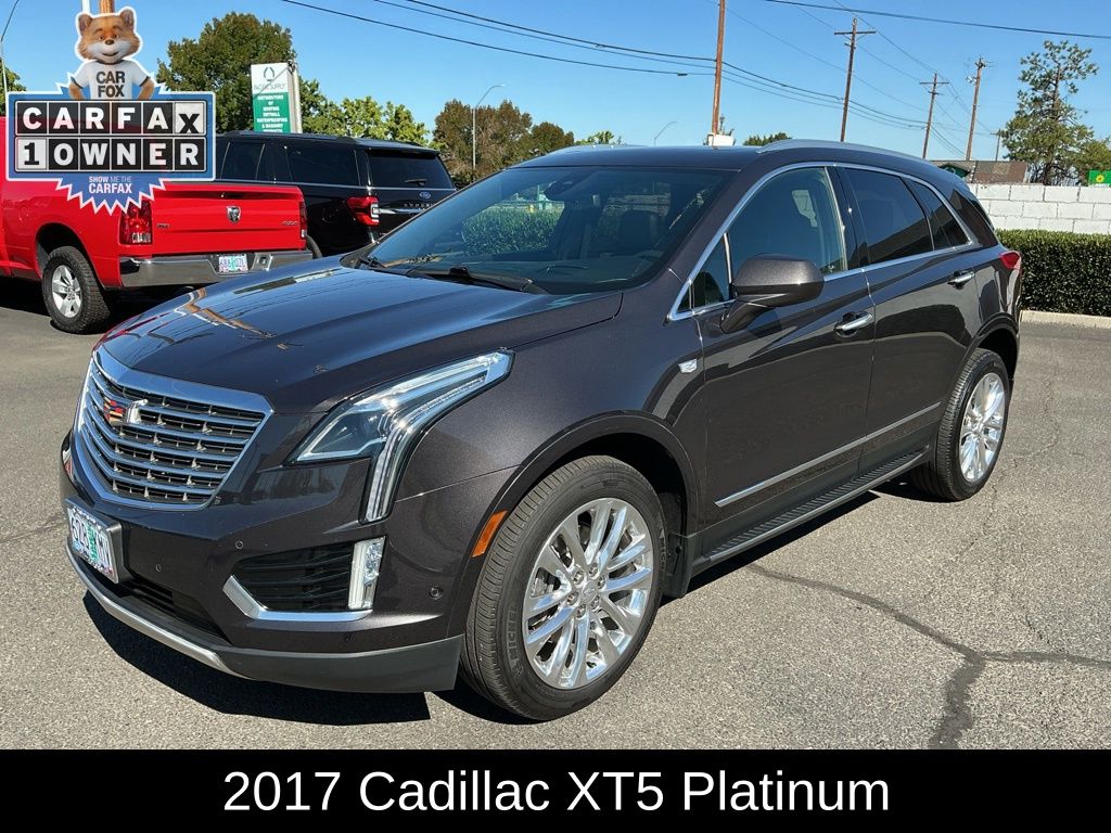 2017 Cadillac XT5 Platinum AWD