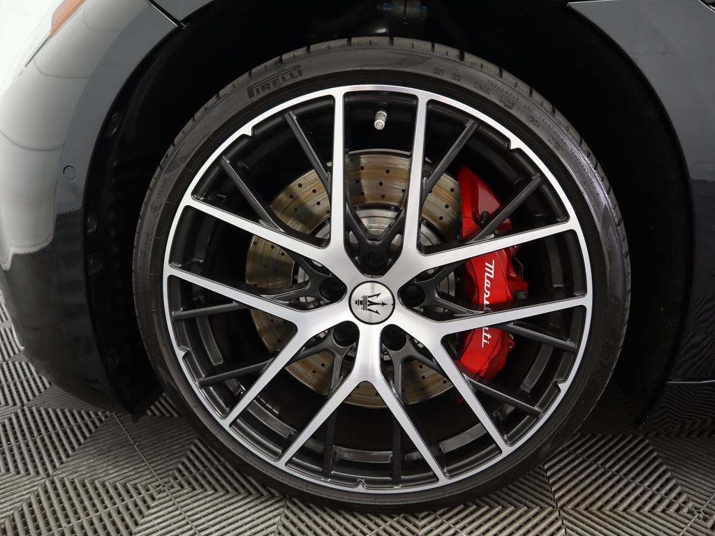 2024 Maserati GranTurismo Trofeo 29