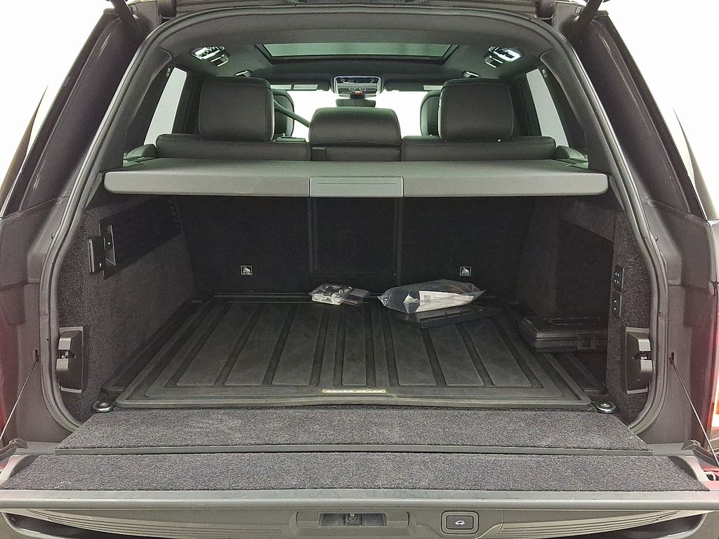2020 Land Rover Range Rover HSE 30