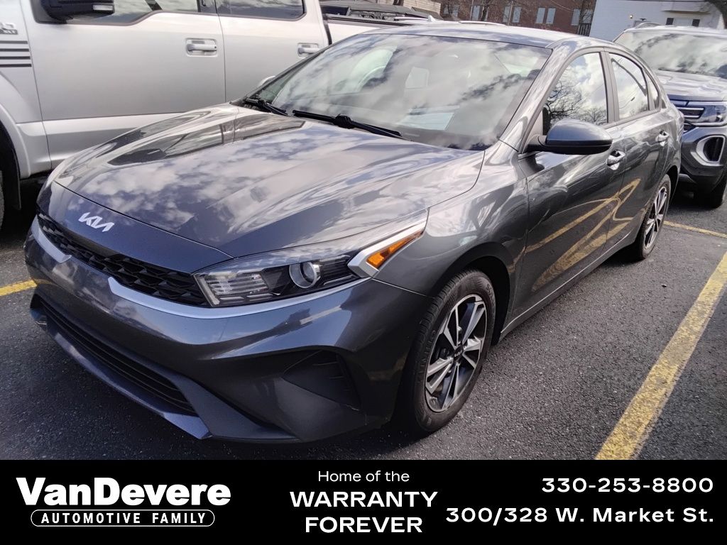 2023 Kia Forte LXS FWD