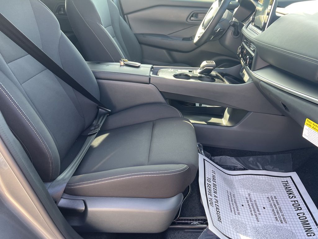2025 Gun Metallic Nissan Rogue S FWD SUV