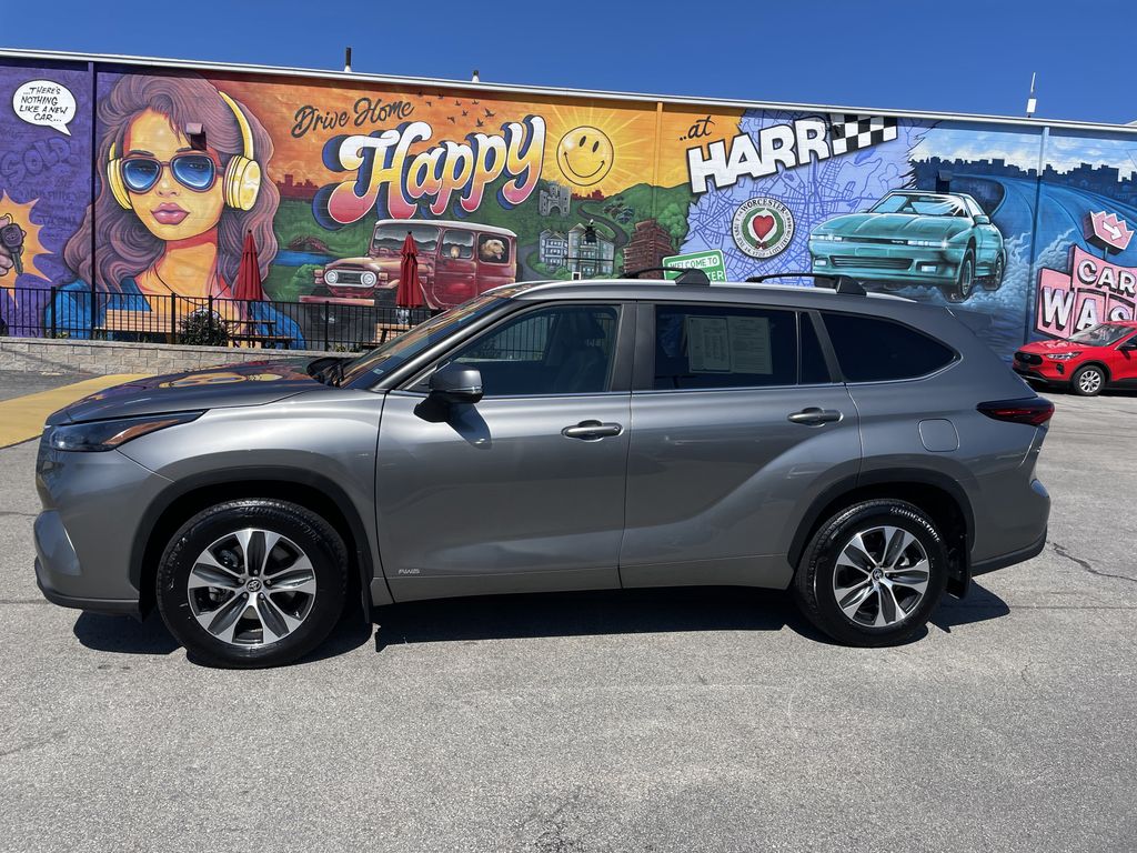 Used 2026 Toyota Highlander Hybrid SUV