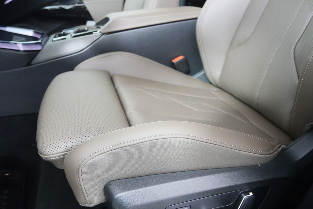 Thumbnail: 2026 BMW X3 - 9