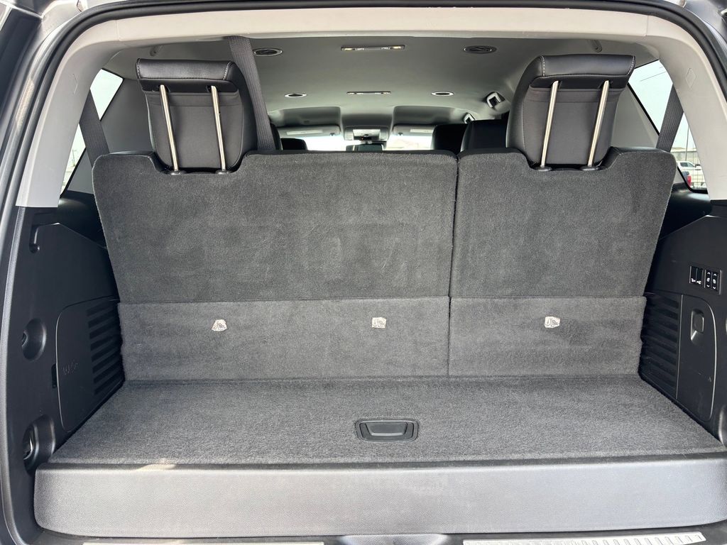 Used Car 2019 Chevrolet Tahoe  Lt For Sale Under $25,000 In Austin, Texas