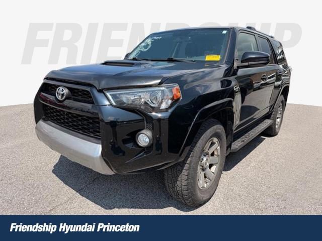 Midnight Black Metallic 2016 Toyota 4Runner SUV / Crossover Four-Wheel Drive 5-Speed Automatic Overdrive