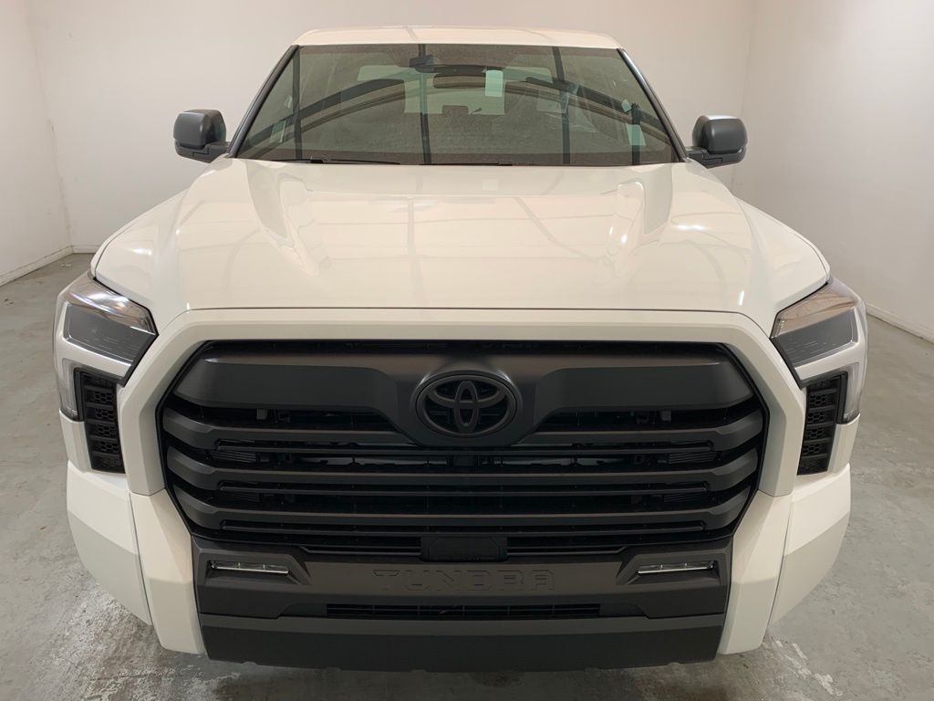 2025 Toyota Tundra SR5 5