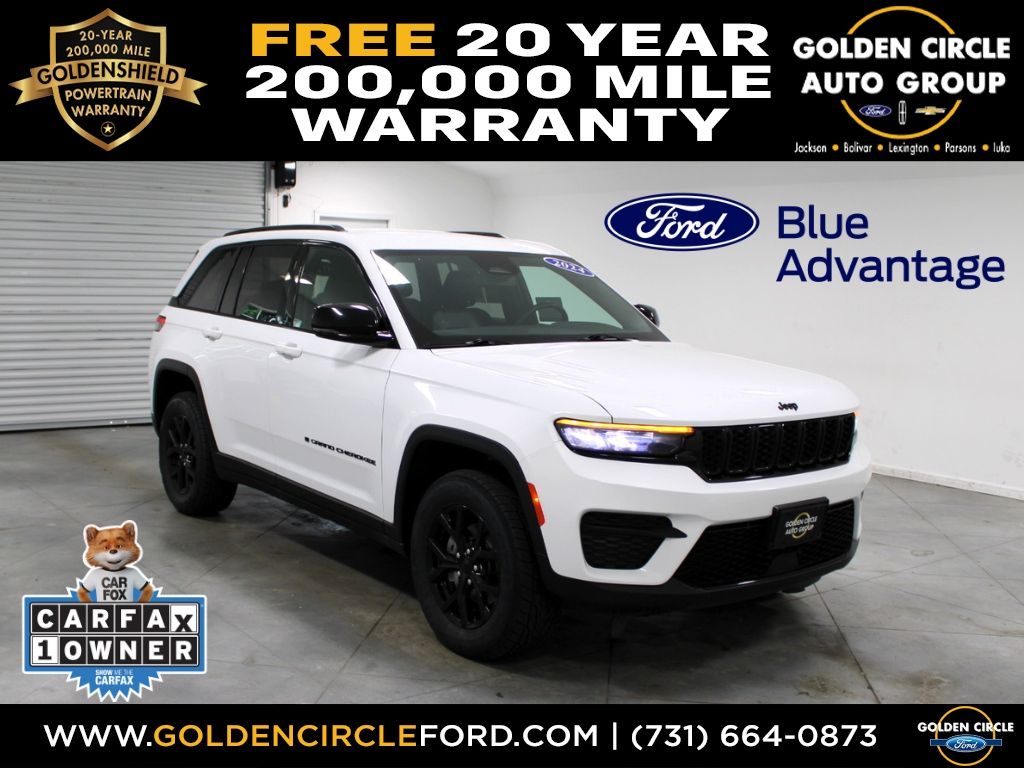 Bright White Clearcoat 2024 Jeep Grand Cherokee Altitude 4WD SUV / Crossover Four-Wheel Drive 8-Speed Automatic