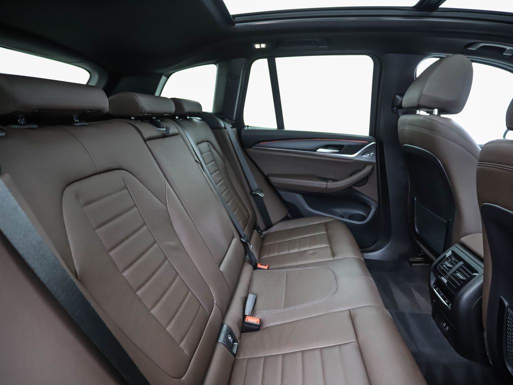Thumbnail: 2024 BMW X3 - 27