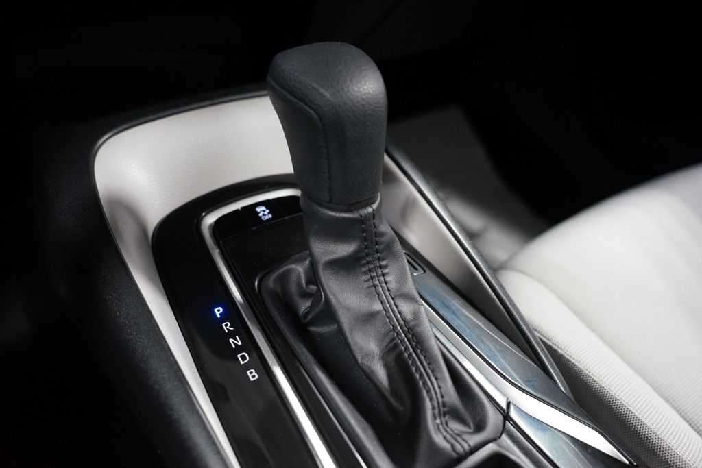 Thumbnail: 2022 Toyota Corolla - 20