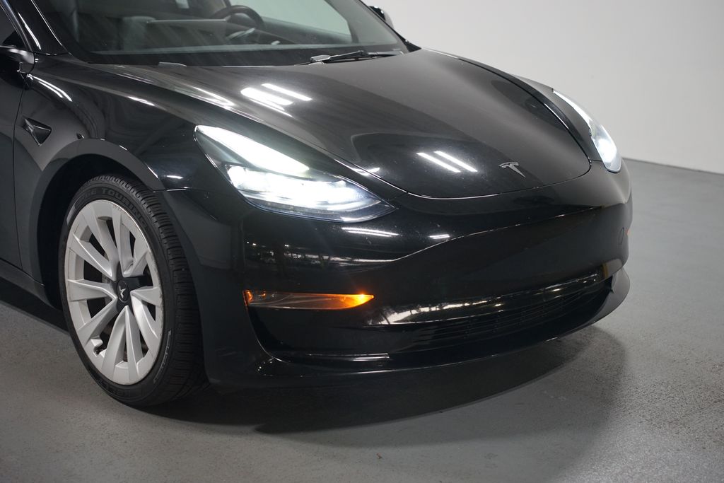 Thumbnail: 2023 Tesla Model 3 - 4