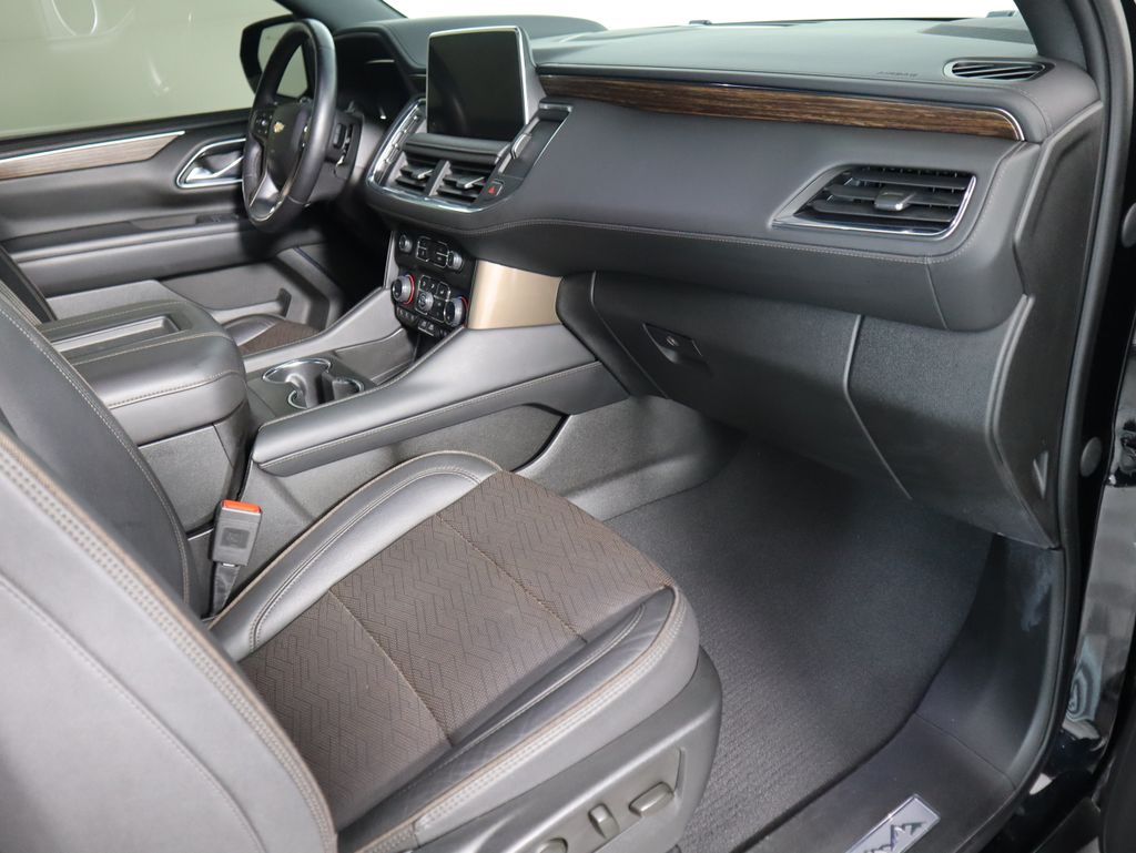 Thumbnail: 2023 Chevrolet Tahoe - 18