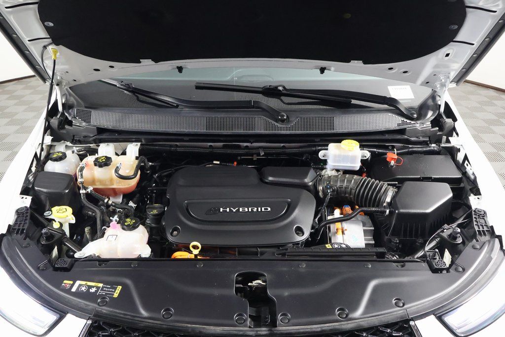 Thumbnail: 2023 Chrysler Pacifica - 16