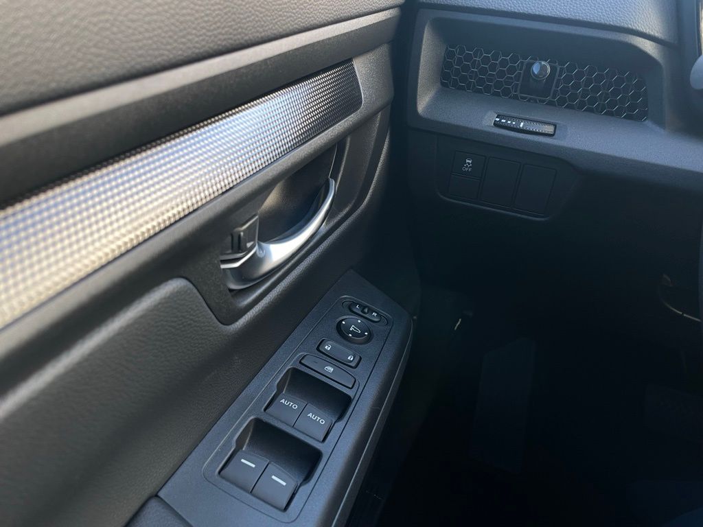 2025 Honda CR-V EX 23